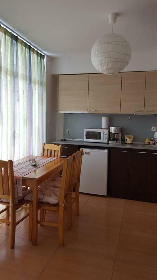 Ferienwohnung Grand Kameliq Slantschew brjag Exterior foto