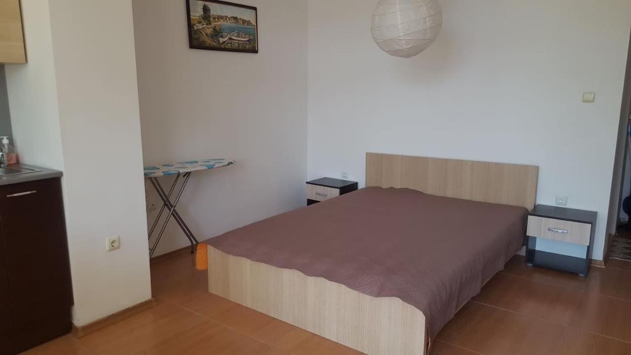 Ferienwohnung Grand Kameliq Slantschew brjag Exterior foto